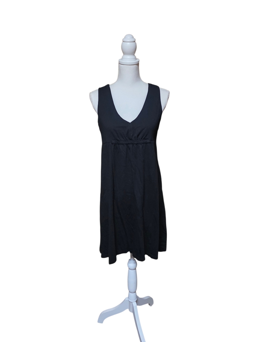 Old Navy Black Sleeveless V-Neck Dress Size Medium Flowy A-Line Casual Classic - Picture 2 of 8